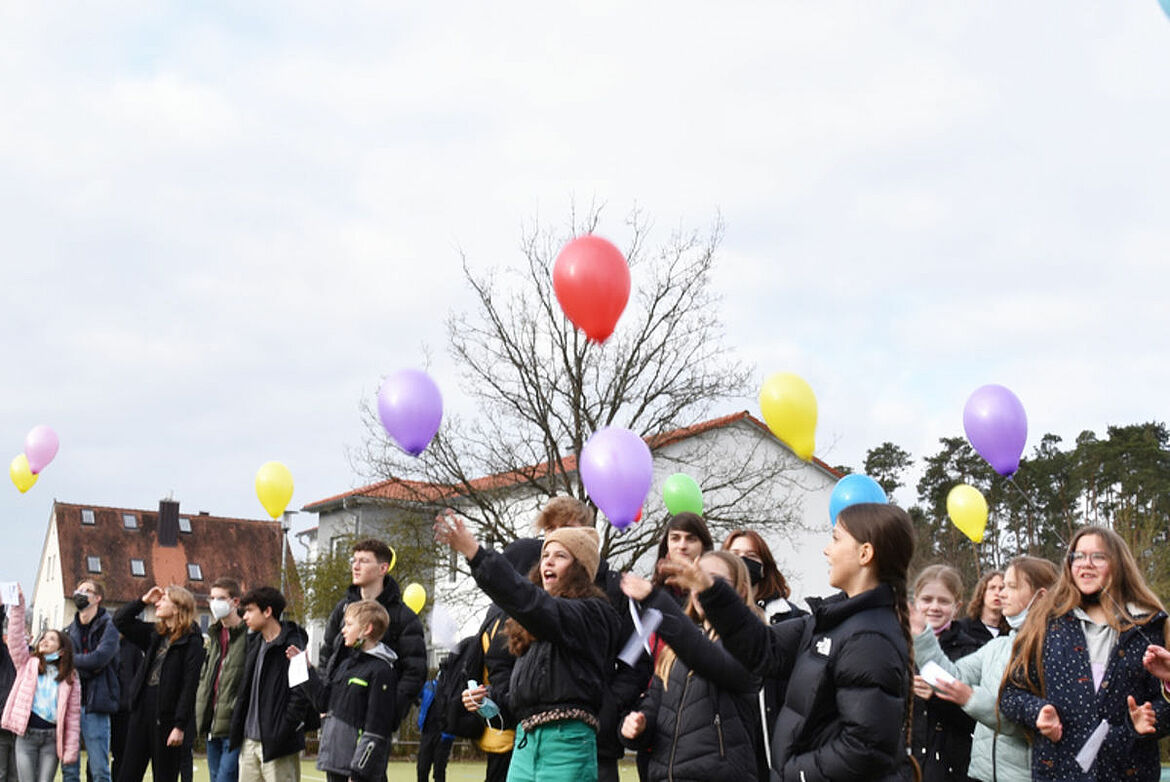 Ballonstart zum Abitur 2022